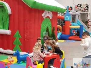 Feste aziendali Eventi Aziendali natale natalizi open day family day Dondup Marzotto